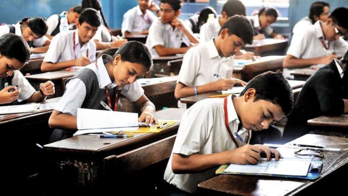 CBSE Update : 11वीं व 12वीं की परीक्षा का प्रारूप बदला...