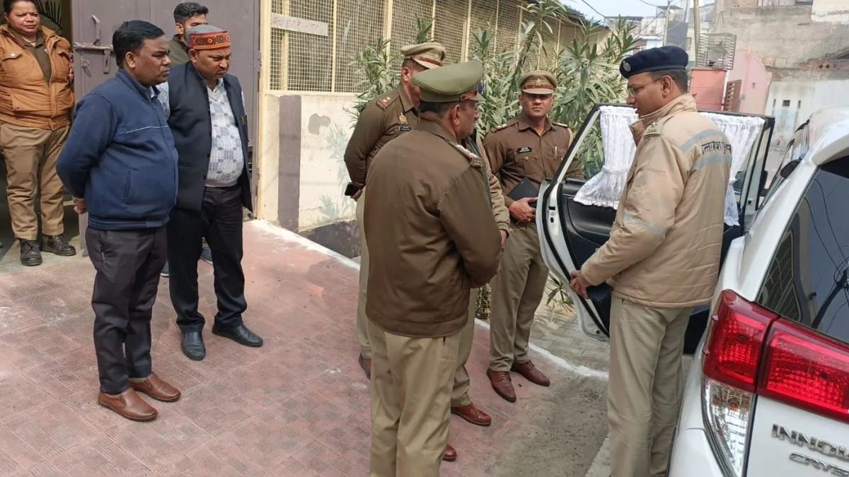 वृंदावन के राजकीय बालिका संरक्षण गृह से पांच लड़कियां फरार, दो घर पहुंचीं